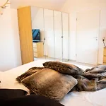 Modern Luxury Duplex In Düsseldorf-benrath Apartment *