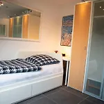 Apartment Modern Luxury Duplex In Düsseldorf-benrath Düsseldorf